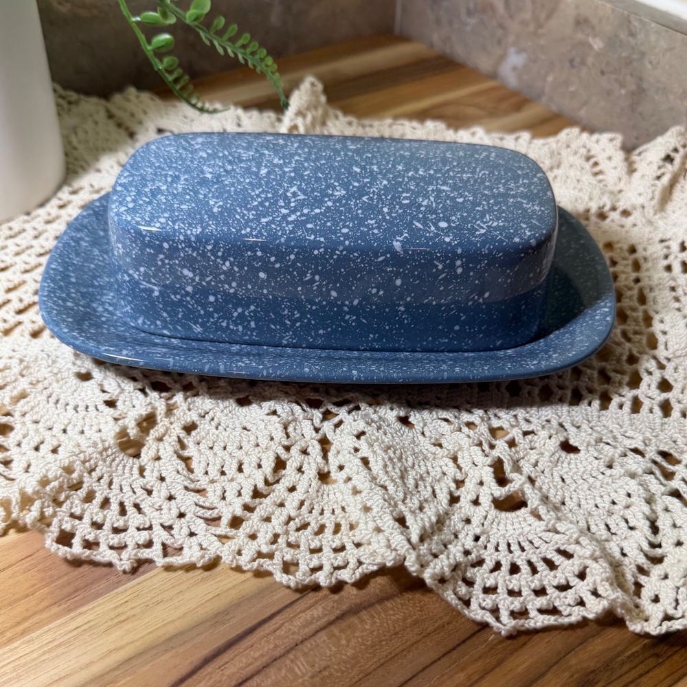 Mikasa Ultrastone Country Blue CU501 Speckled Covered Butter Dish with Lid Japan